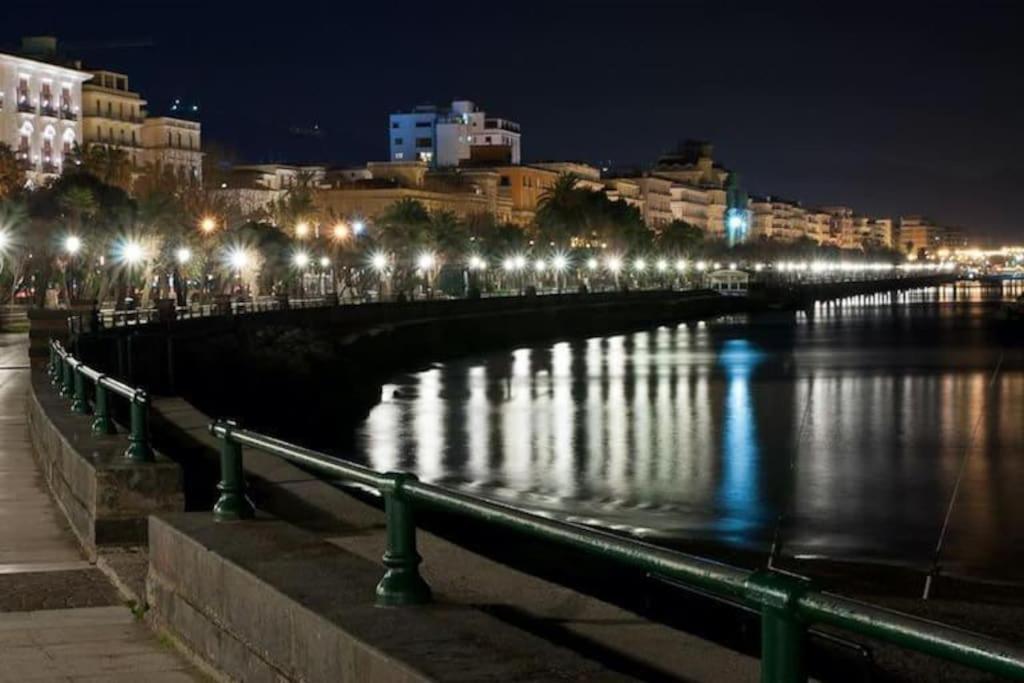 Nizza Apartment In Centro Salerno Exterior foto